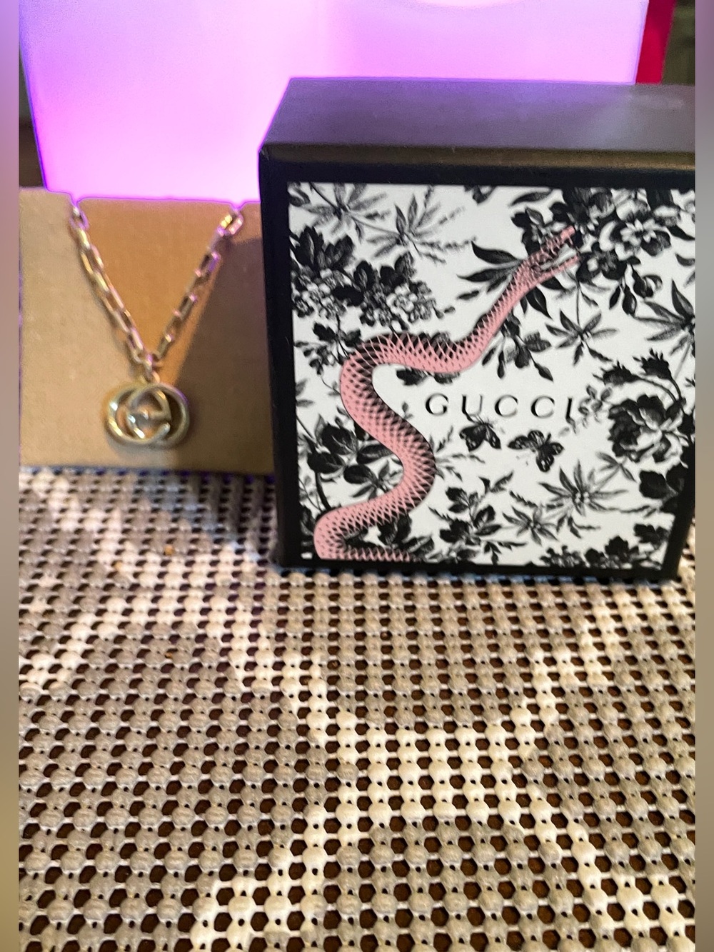 Gucci Silver interlocking Bracelet 19cm.